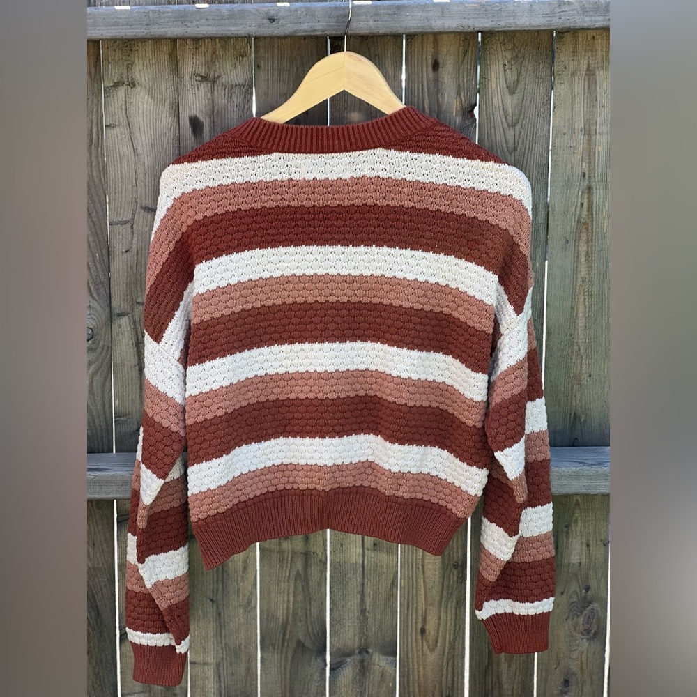 Hollister Textured Crewneck Striped Sweater - Picture 11 of 11
